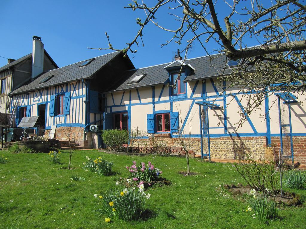 La Roseraie Du Prieure Rosay-sur-Lieure 객실 사진